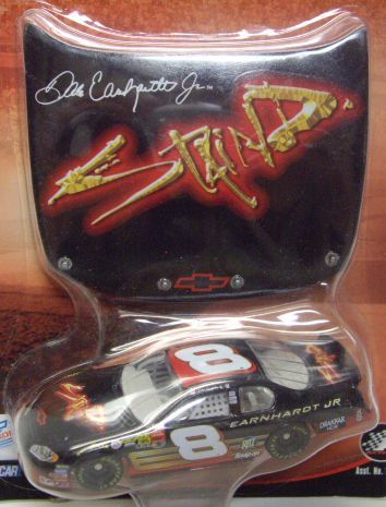 画像: 2004 ACTION - NASCAR WINNER'S CIRCLE 【"#8 DALE EARNHARDT JR." CHEVY MONTE CARLO】 BLACK (with 1/24 RACE HOOD)