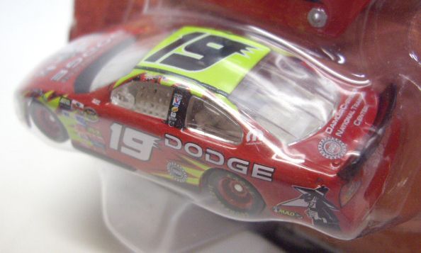 画像: 2004 ACTION - NASCAR WINNER'S CIRCLE 【"#19 DODGE/SPY VS SPY" DODGE CHARGER】 RED (with 1/24 RACE HOOD)
