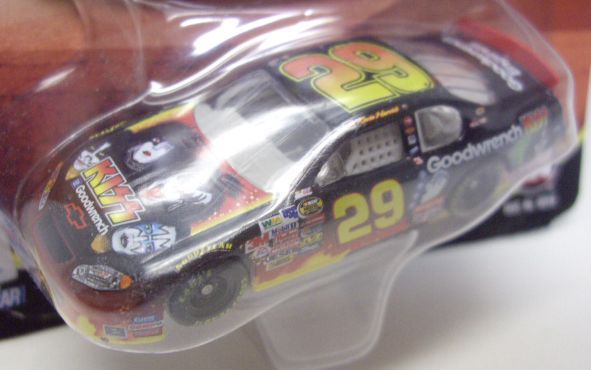 画像: 2004 ACTION - NASCAR WINNER'S CIRCLE 【"#29 KISS/GM GOODWRENCH" CHEVY MONTE CARLO】 BLACK (with 1/24 RACE HOOD)