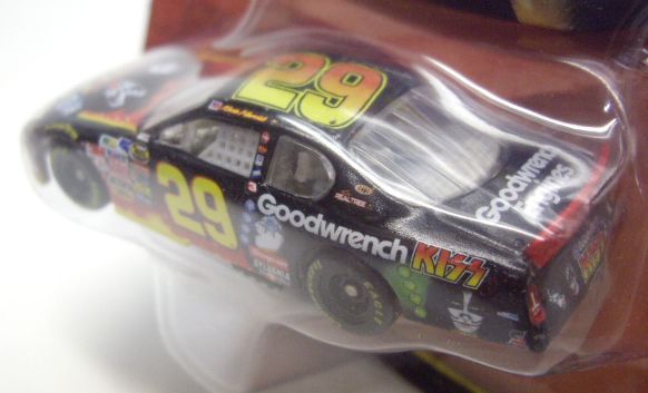 画像: 2004 ACTION - NASCAR WINNER'S CIRCLE 【"#29 KISS/GM GOODWRENCH" CHEVY MONTE CARLO】 BLACK (with 1/24 RACE HOOD)