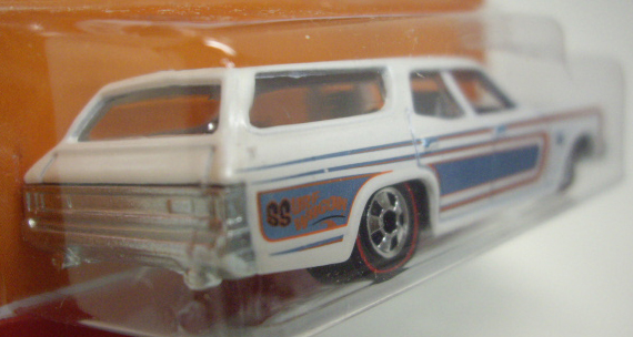 画像: 2015 HW HERITAGE - REDLINE 【'70 CHEVELLE SS WAGON】 WHITE/RL