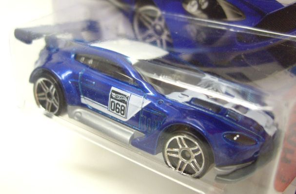 画像: 【ASTON MARTIN VANTAGE GT3】　BLUE/PR5 (NEW CAST)(インターナショナル・ショートカード) 