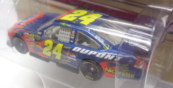 画像: 2008 ACTION WINNWER'S CIRCLE - NASCAR 【"#24 DU PONT" CHEVY IMPALA SS】　BLUE-RED (with 1/24 HOOD）