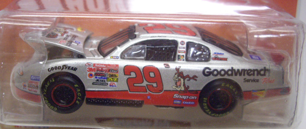 画像: 2001 ACTION - NASCAR LIMITED EDITION 【"#29 GM GOODWRENCH/LOONEY TUNESS" CHEVY MONTE CARLO】　SILVER