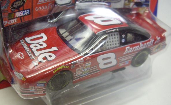 画像: 1/43 2001 ACTION - NASCAR WINNER'S CIRCLE 【"#8 DALE EARNHARDT JR." CHEVY MONTE CARLO】　RED