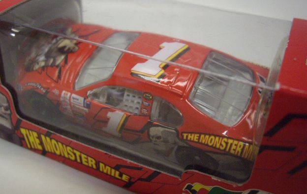 画像: 2006 ACTION? - NASCAR DOVER INTERNATIONAL SPEEDWAY LIMITED EDITION 【"THE MONSTER MILE" DODGE CHARGER】　RED