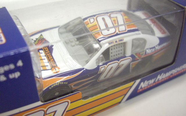 画像: 2007 ACTION? - NASCAR NEW HAMPSHIRE INTERNATIONAL SPEEDWAY LIMITED EDITION 【"SEPT 16, 2007" CHEVY IMPALA SS】　WHITE