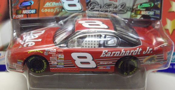 画像: 1/43 2000 HASBRO- NASCAR WINNER'S CIRCLE 【"#8 DALE EARNHARDT JR." CHEVY MONTE CARLO】　RED