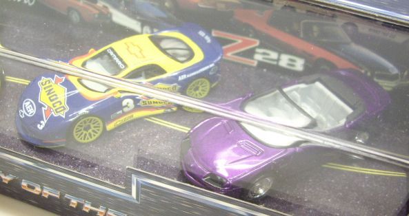 画像: 1997 100% COLLECTIBLES 4CAR SET 【30th ANNIVERSARY OF THE CAMARO】'67 CAMARO(SUNOCO)/IROC Z28/CAMARO RACE CAR(SUNOCO)/'97 CAMARO　