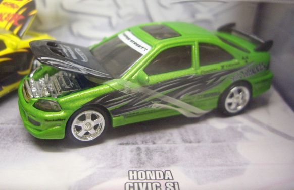 画像: 2001 100% COLLECTIBLES - SUPER STREET MAGAZINE 【FORD FOCUS/HONDA CIVIC SI】 