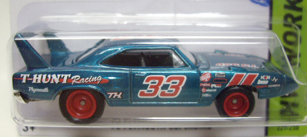 画像: 2015 SUPER TREASURE HUNTS 【'70 PLYMOUTH SUPERBIRD】　SPEC.AQUA/RR