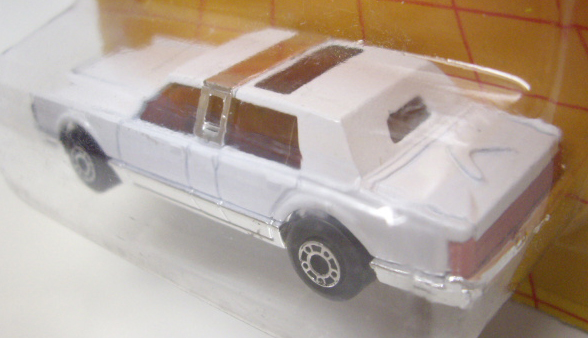 画像: 1988  【LINCOLN TOWN CAR】 WHITE (MADE IN MACAU)