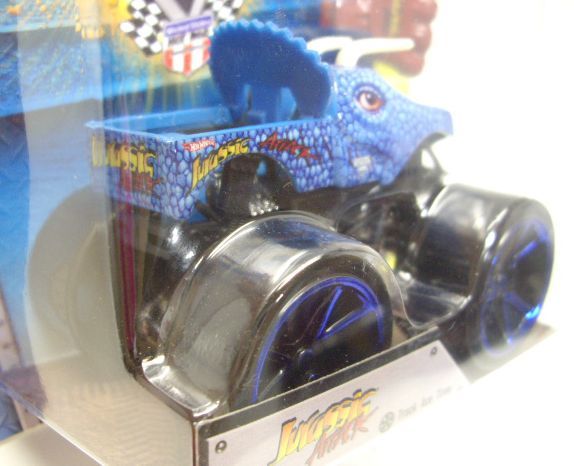 画像: 2015 MONSTER JAM includes SNAP-ON BATTLE SLAMMER! 【JURASSIC ATTACK】 LT.BLUE (TRACK ACE TIRES)