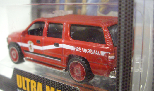 画像: 2015 MATCHBOX "SUPREME HERO" 【CHEVY SUBURBAN】 RED