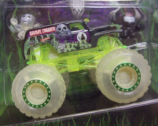 画像: 2014 WALMART MAIL IN PROMO 【GRAVE DIGGER】 BLACK (GLOW IN THE DARK)