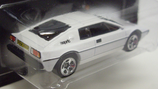 画像: 2015 WALMART EXCLUSIVE - 007 JAMES BOND 【LOTUS ESPRIT S1】 WHITE/5SP(予約不可）