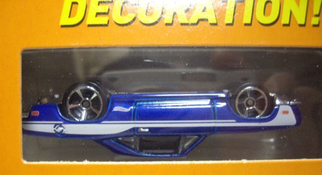 画像: 2016 HOT WHEELS 9CAR GIFT PACK 【'68 PLYMOUTH BARRACUDA FORMULA S】　BLUE/MC5 (ひっくりかえっています）