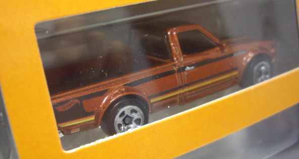 画像: 2016 HOT WHEELS 9CAR GIFT PACK 【DATSUN 620】　MET.BROWN/5SP