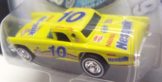 画像: 2002 HOT WHEELS RACING 【#15 TEAM NESQUIK '57 T-BIRD】 YELLOW/RR