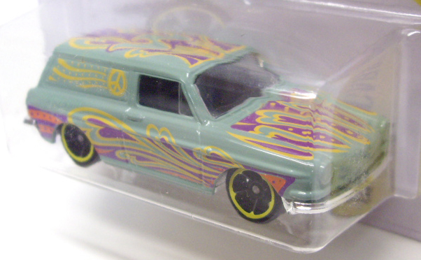 画像: 【CUSTOM '69 VOLKSWAGEN SQUAREBACK】 PALE GREEN/O5