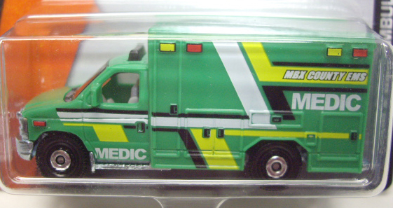 画像: 2016 【FORD E-350 AMBULANCE】 GREEN