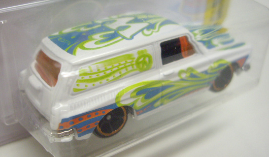 画像: 【CUSTOM '69 VOLKSWAGEN SQUAREBACK】 WHITE/O5 (KMART EXCLUSIVE)