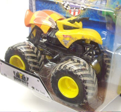 画像: 2015 MONSTER JAM includes SNAP-ON BATTLE SLAMMER! 【NITRO HORNET】 YELLOW (MUD TREADS)