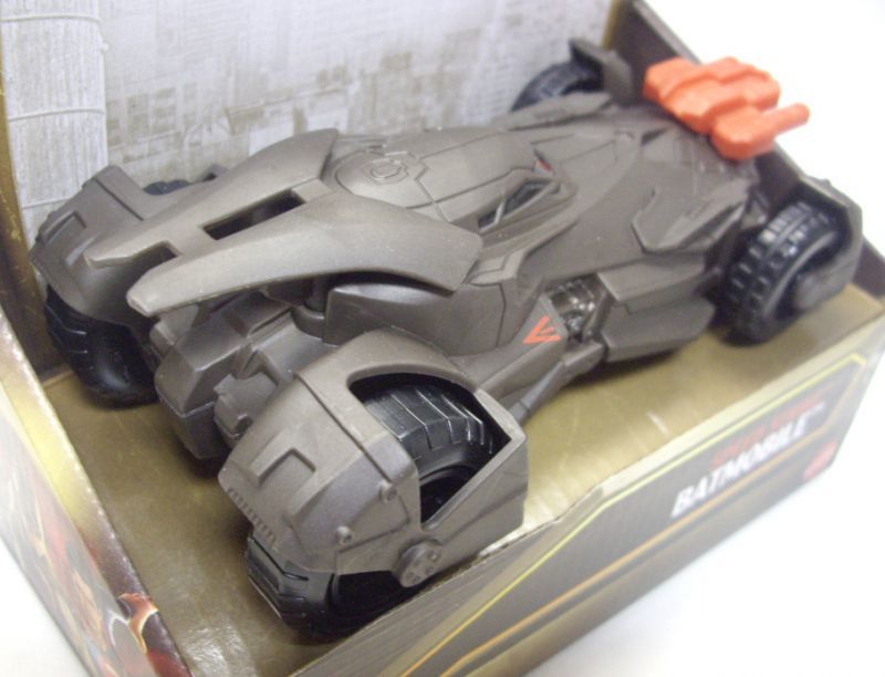 画像: 2016 MATTEL BATMAN v SUPERMAN 【SPEED STRIKE BATMOBILE】　DK.GRAY (PULL BACK ACTION!)