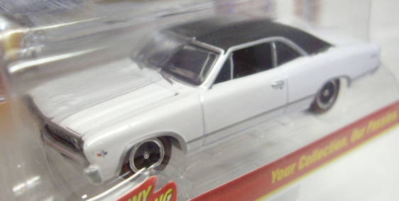 画像: 2016 JOHNNY LIGHTNING - MUSCLE CARS USA S1 【1967 CHEVY CHEVELLE MALIBU】 WHITE/RR　