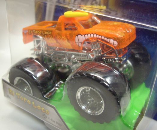 画像: 2016 MONSTER JAM includes STUNT RAMP! 【EL TORO LOCO】 CLEAR ORANGE (X-RAY BODY)