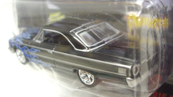 画像: 2016 JOHNNY LIGHTNING - STREET FREAKS S1B 【1963 FORD GALAXIE 500】 BLACK-BLUE (BLACK WITH FLAMES)