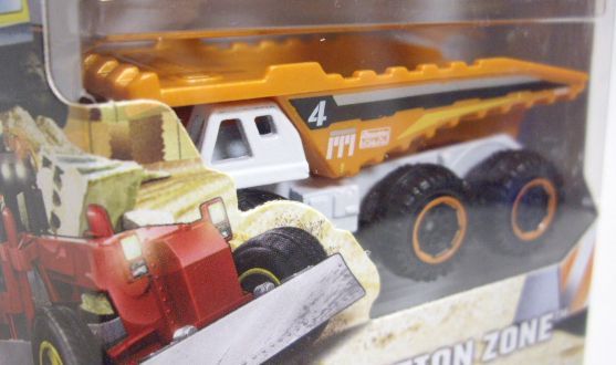 画像: 2016 MATCHBOX 5PACK  【CONSTRUCTION ZONE】Mini Dozer/Load Lifter/Ground Breaker/Ground Grinder/3-Axle Dump Truck