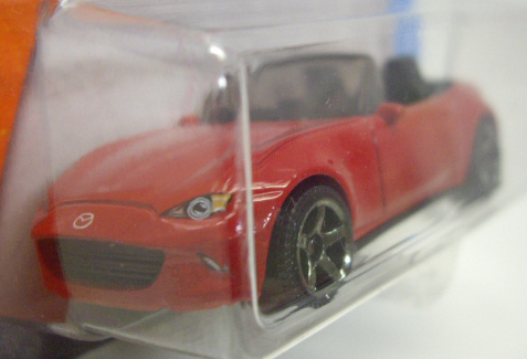 画像: 2016 【'15 MAZDA MX-5 MIATA】 RED (NEW CAST) 