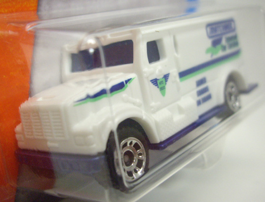 画像: 2016 【INTERNATIONAL ARMORED TRUCK】 WHITE (MATCHBOX TAMPO)