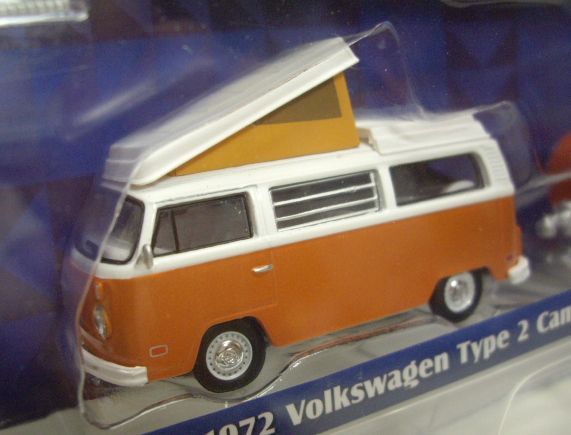 画像: 2016 GREENLIGHT - HITCH & TOW MJ TOYS EXCLUSIVE 【1972 VOLKSWAGEN TYPE 2 CAMPER AND TEARDROP TRAILER】 ORANGE/RR