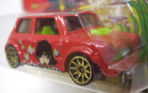 画像: 2016 HW BEATLES YELLOW SUBMARINE 【MORRIS MINI】 RED/10SP