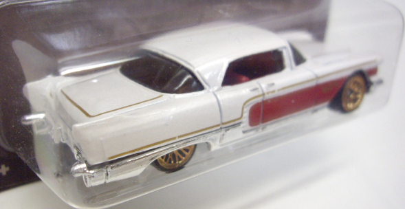 画像: 2016 WALMART EXCLUSIVE - HW GARAGE 【'57 CADILLAC ELDORADO BROUGHAM】 WHITE/LACE (予約不可）