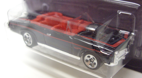 画像: 2016 WALMART EXCLUSIVE - HW GARAGE 【'67 PONTIAC GTO】 BLACK/5SP (予約不可）