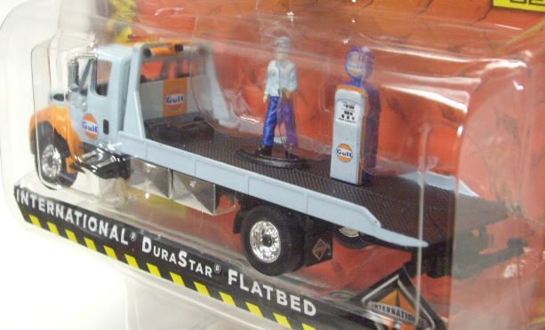 画像: 2016 GREENLIGHT HEAVY DUTY TRUCKS S6 【INTERNATIONAL DURASTAR FLATBED】 LT.BLUE/RR (GULF)