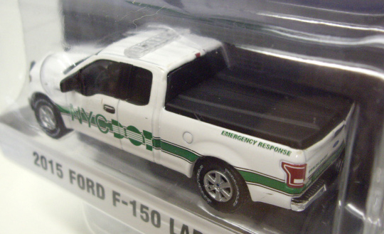 画像: 2016 GREENLIGHT BLUE COLLAR COLLECTION S1 【2015 FORD F-150 LARIAT】 WHITE/RR (NEW YORK CITY DOT)