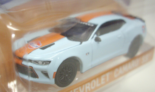 画像: 2016 GREENLIGHT HOBBY EXCLUSIVE 【2016 CHEVROLET CAMARO SS (GULF)】 LT.BLUE-ORANGE/RR