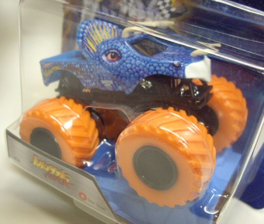 画像: 2016 MONSTER JAM includes STUNT RAMP! 【JURASSIC ATTACK】 LT.BLUE (COLOR TREADS)