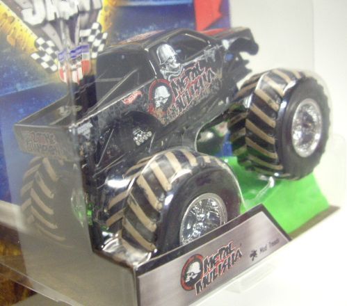 画像: 2016 MONSTER JAM includes STUNT RAMP! 【METAL MULISHA】 BLACK (MUD TREADS)