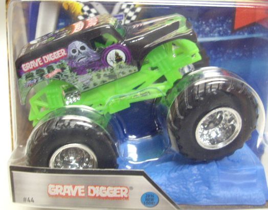 画像: 2016 MONSTER JAM includes STUNT RAMP! 【GRAVE DIGGER】 BLACK (2016 NEW LOOK!)