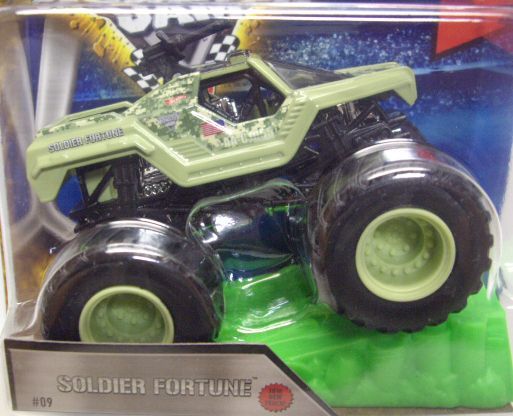 画像: 2016 MONSTER JAM includes STUNT RAMP! 【SOLDIER FORTUNE】 LT.OLIVE (2016 NEW TRUCK!)