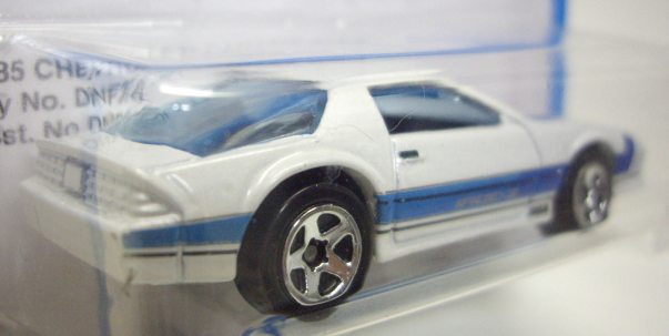 画像: 2016 TARGET EXCLUSIVE RETRO STYLE【1985 CHEVROLET CAMARO IROC-Z】 WHITE/5SP