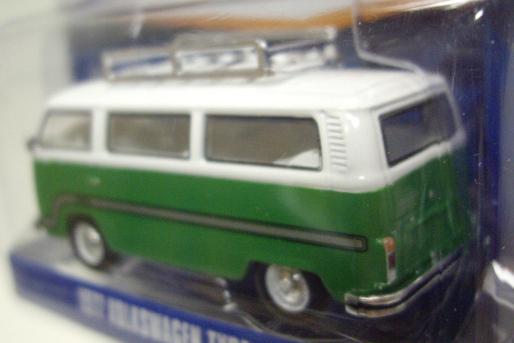 画像: 2016 GREENLIGHT CLUB V-DUB S3 【1977 VOLKSWAGEN TYPE 2 BUS】 GREEN-WHITE/RR