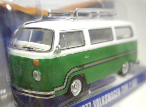 画像: 2016 GREENLIGHT CLUB V-DUB S3 【1977 VOLKSWAGEN TYPE 2 BUS】 GREEN-WHITE/RR