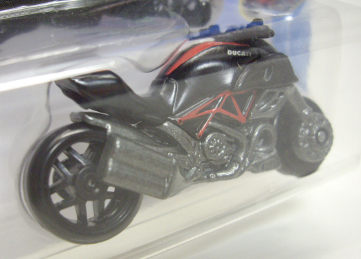 画像: 【DUCATI DIAVEL】 BLACK/OPR5