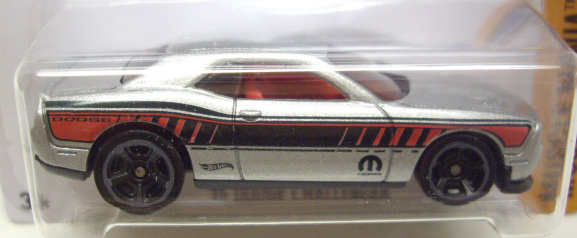 画像: 【'15 DODGE CHALLENGER】　LT.GRAY/MC5